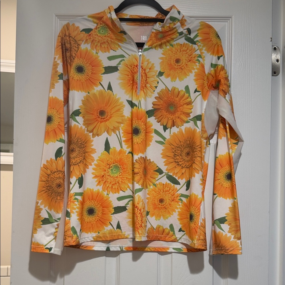Tail Sunflower Bloom Long Sleeve Top